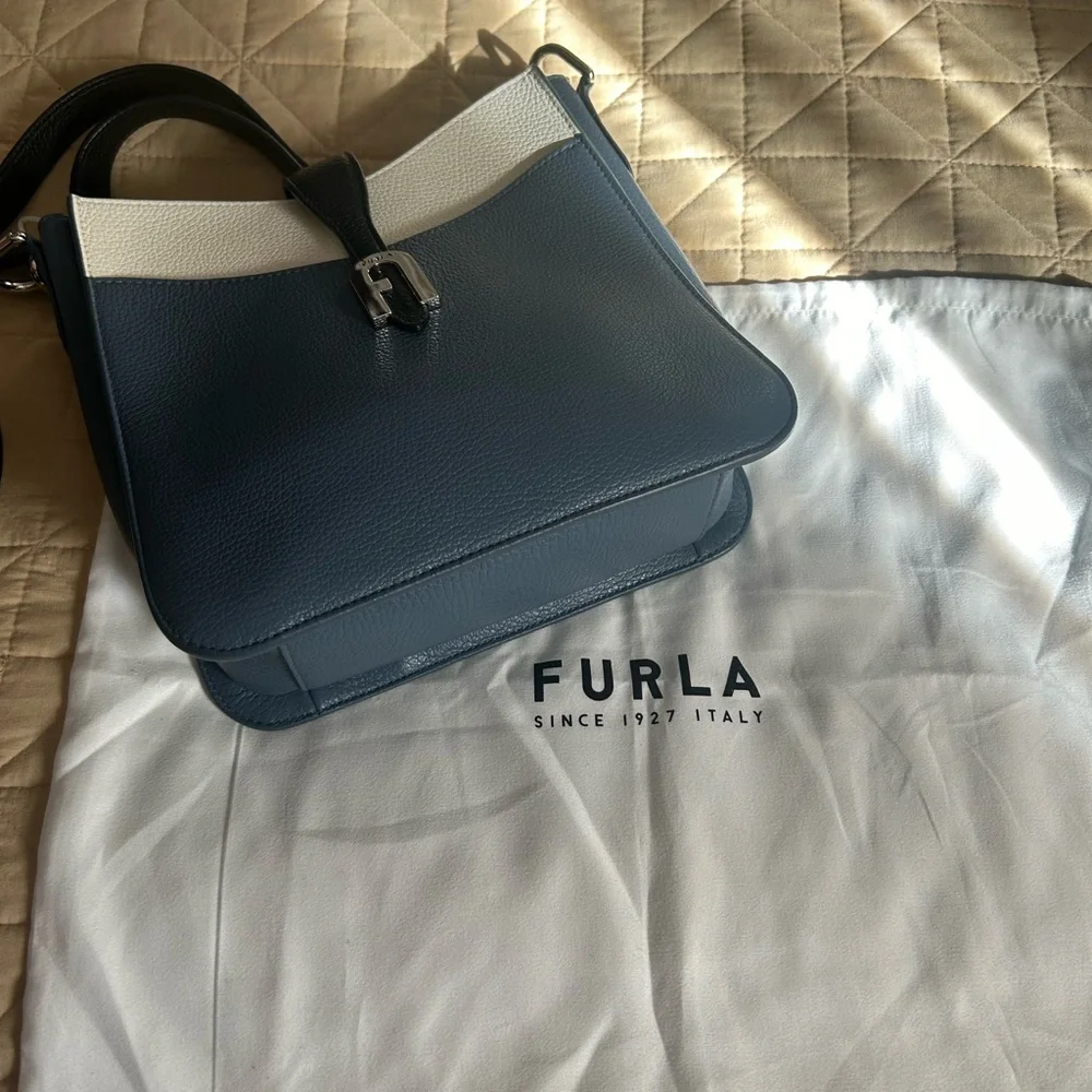 Brand New FURLA tote bag - Picture 11 of 12